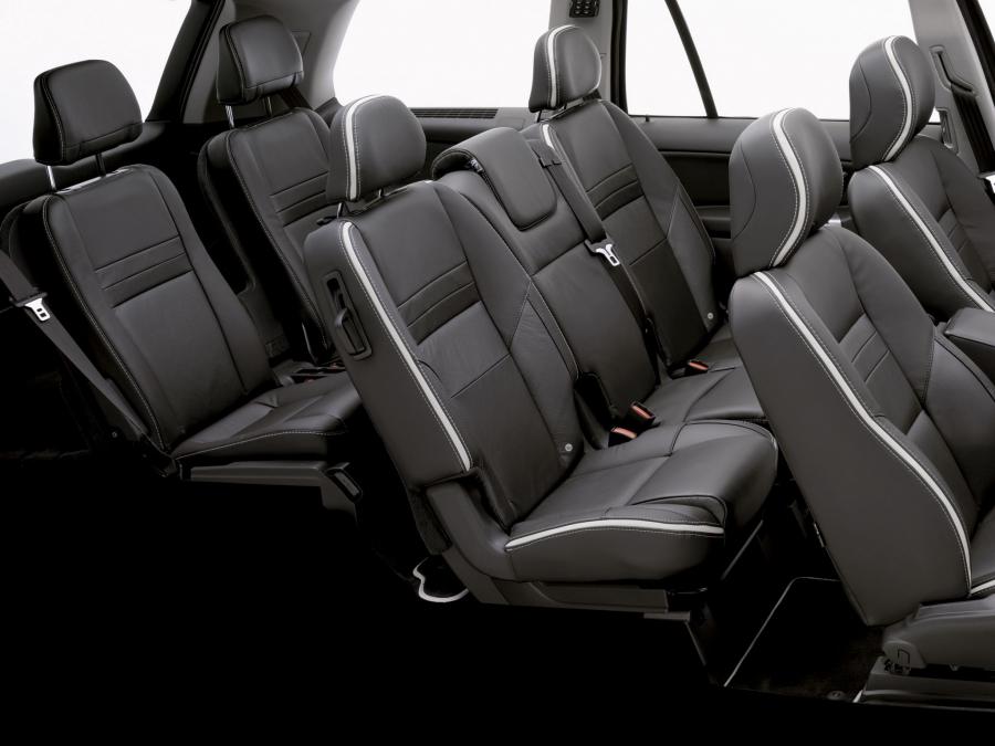  Volvo XC90 V8 2008 года  (фото 2 из 18)